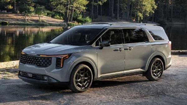 Kia ने नए कार्निवल HEV का लॉन्च किया: जानिए इसकी खासियतें!
