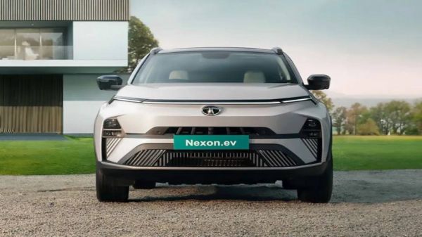Tata Nexon EV की कीमत में 3 लाख रुपये तक की कटौती, अन्य EVs पर भी मिलेगी छूट&hellip;जाने ऐसा क्यों&hellip;