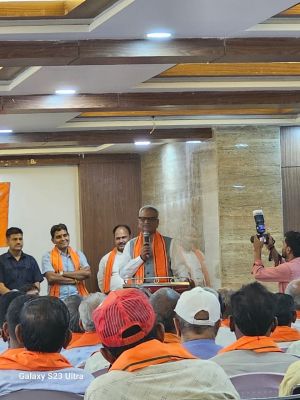  वरिष्ठ कार्यकर्ता सम्मेलन में बोले कार्यकर्ता केंद्र की मोदी सरकार के कामों को अपना बताकर झूठा श्रेय लेते हैं भूपेश बघेल