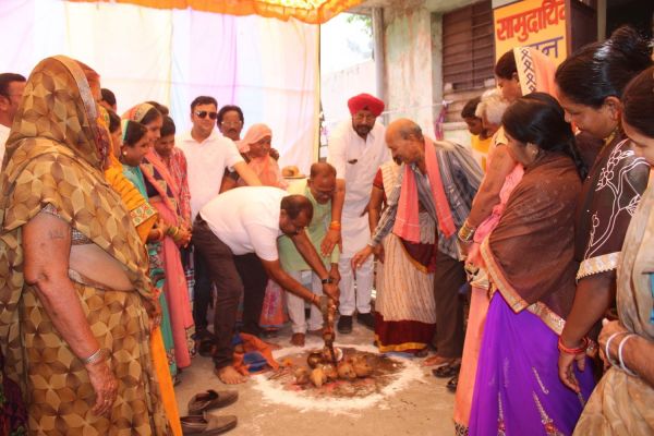 *विधायक कुलदीप सिंह जुनेजा ने किया पारसनगर&nbsp; में 5लाख के सामुदायिक भवन का भूमिपूजन*