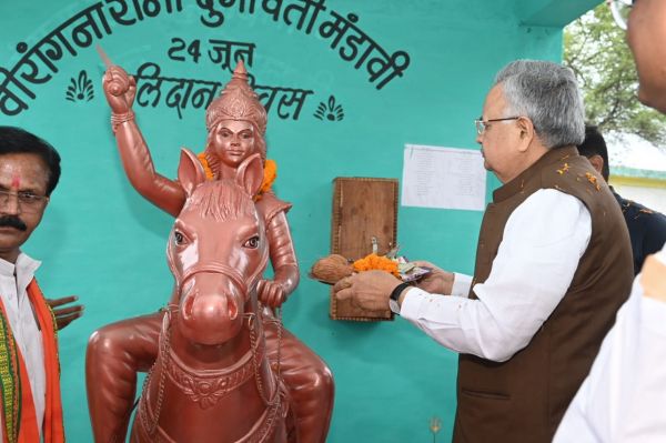 संपर्क से समर्थन: राजनांदगांव पहुंचे पूर्व मुख्यमंत्री डॉ. रमन सिंह, पत्रकार मीट में भाजपा की उपलब्धियों पर दिया प्रेजेंटेशन