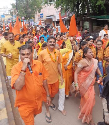 सर्व ब्राह्मण समाज ने निकाली बोल बम कावड़ यात्रा