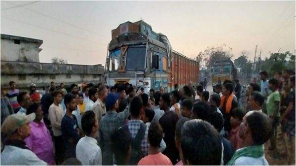  "बलौदाबाजार: बच्चे की मौत के बाद ग्रामीणों में आक्रोश, पुलिस गंभीर"
