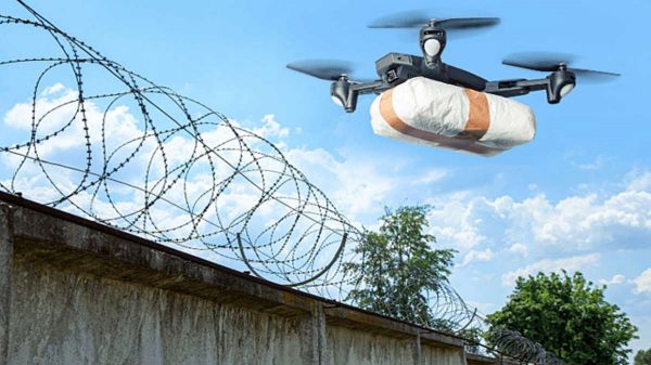  पाकिस्तान बॉर्डर के पास से छत्तीसगढ़ पुलिस ने पकड़ा हेरोइन सप्लाई का मास्टरमाइंड, ड्रोन के जरिए सीमापार से गिराए जाते थे नशीले पदार्थ, फिर देशभर में सप्लाई