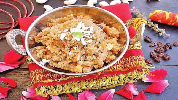 Shardiya Navratri 2024: नवरात्रि में कढ़ाई पूजा का क्या है महत्व, कैसे की जाती है&hellip;