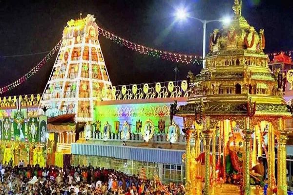 तिरुपति बालाजी मंदिर से हटाए जाएंगे &lsquo;गैर हिंदू&rsquo; कर्मचारी, दिया गया यह विकल्प&hellip;