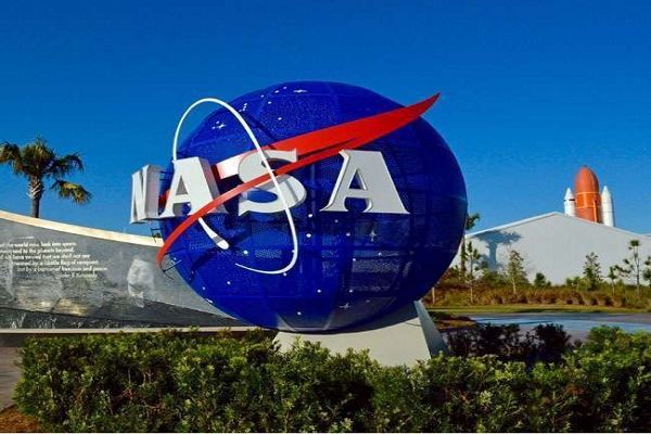 नरक का द्वार: NASA ने पड़ोसी आकाशगंगा में रहस्यमय महाविशाल ब्लैक होल का पता लगाया